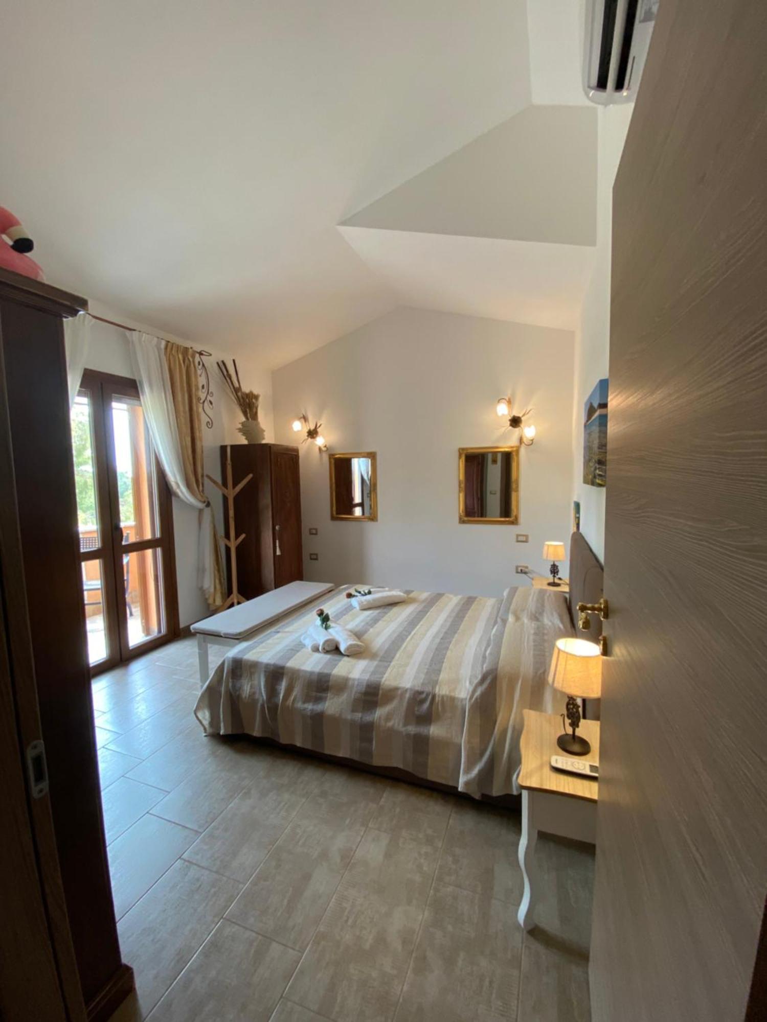 הוילה דומוס דה מריה Residenza I Ginepri מראה חיצוני תמונה